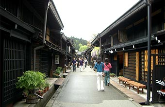 高山 古い町並み イメージ